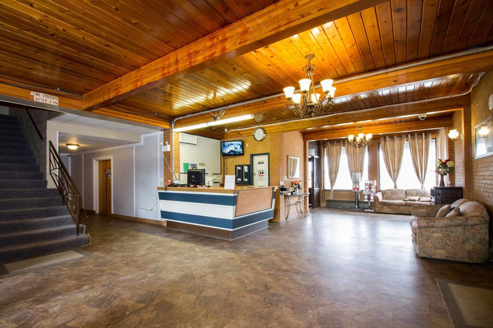 Lagana Hotel Lanigan Exterior foto